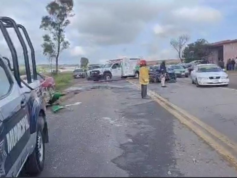 Mueren 4 personas tras choque en carretera Toluca Zitácuaro