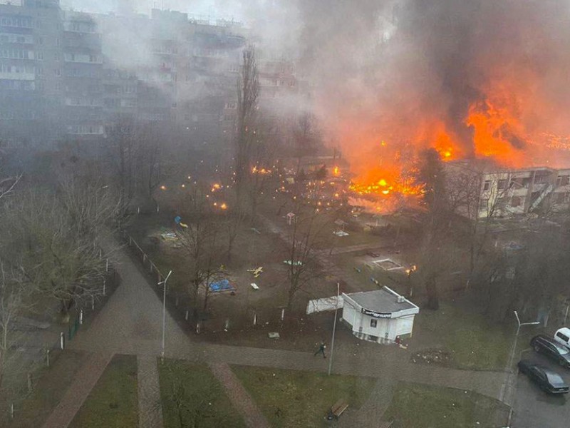 18 muertos luego de que se estrellara helicóptero en Kiev