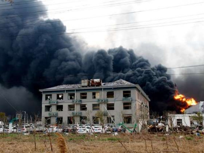 47 muertos por explosión en planta china