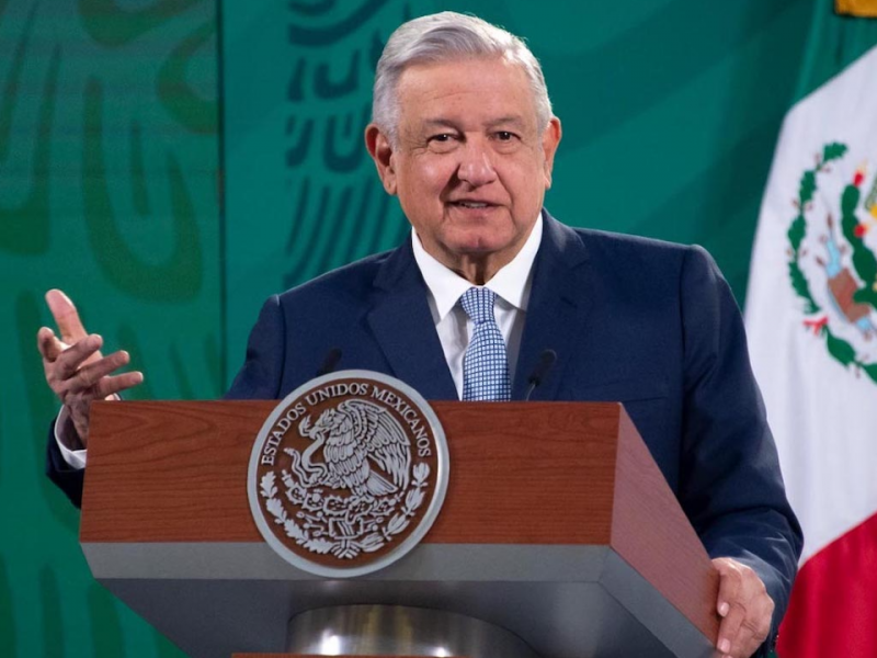 Abogados exigen freno a intimidaciones de López Obrador