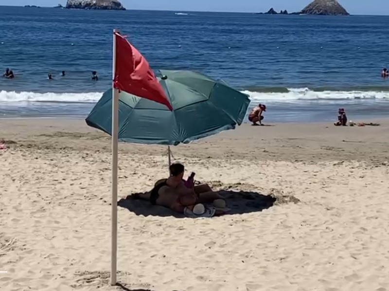 Advierten mar de fondo en litorales de Zihuatanejo y Guerrero