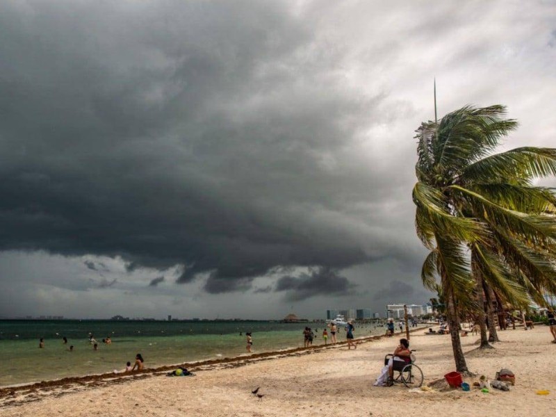 Alerta en Quintana Roo por la depresión tropical 19