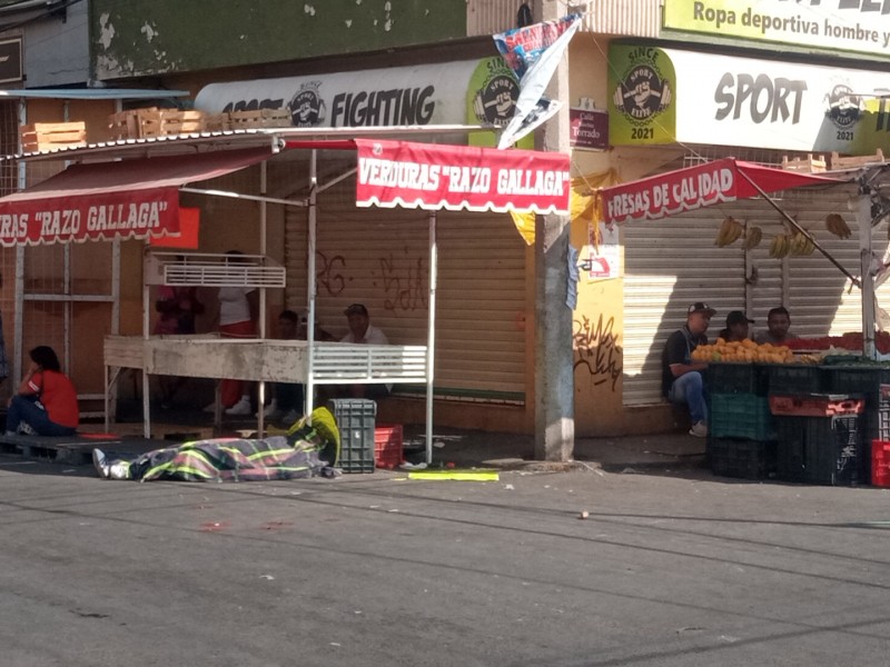 Asesinan a joven comerciante en el mercado Tomasa Esteves