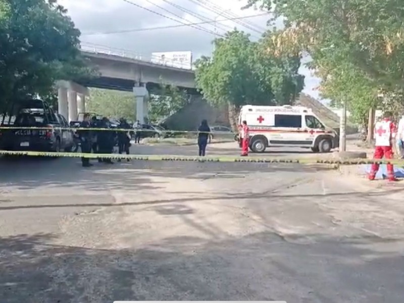 Asesinan a mujer en Culiacán, le dan tres balazos