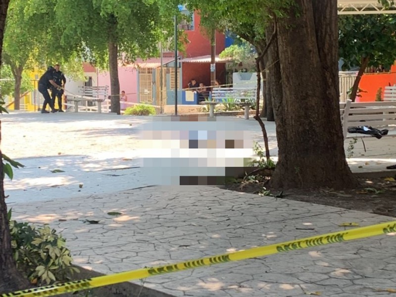 Asesinaron a dos hombres en Villa de Álvarez y Colima