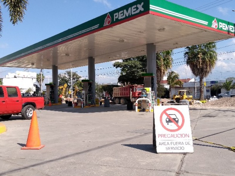 Aumenta número de gasolineras sin combustible en Nayarit