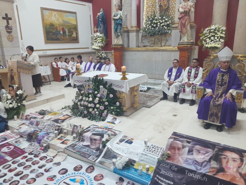 Celebran misa por desaparecidos en Teuchilán