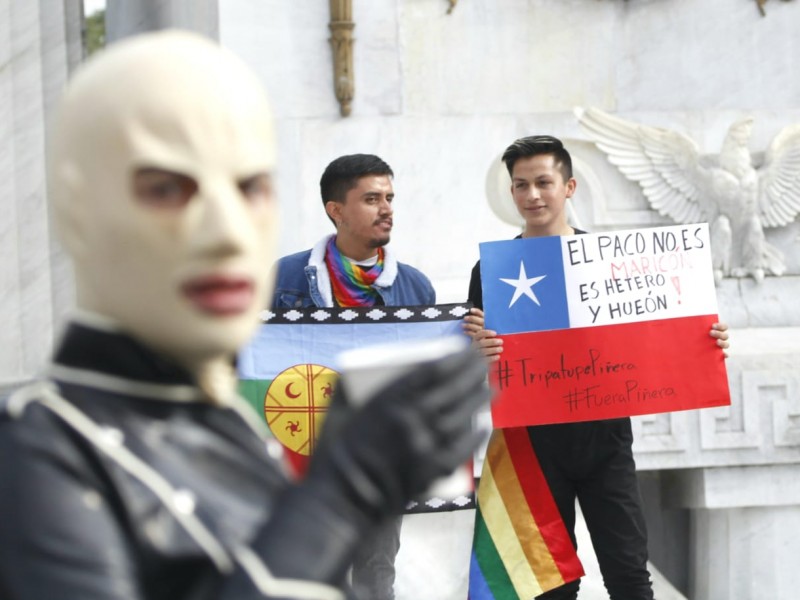 Chilenos protestan contra Piñera en CDMX