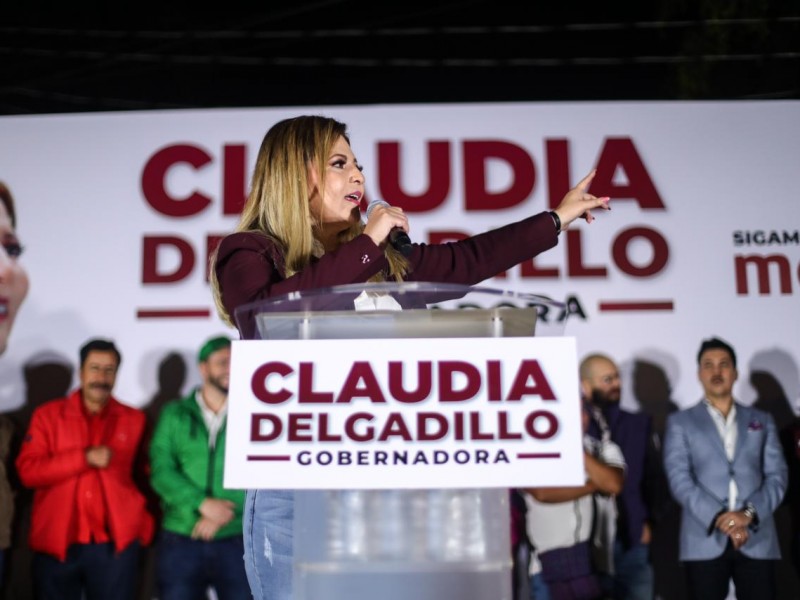 Claudia Delgadillo inició su campaña en la colonia Ferrocarril