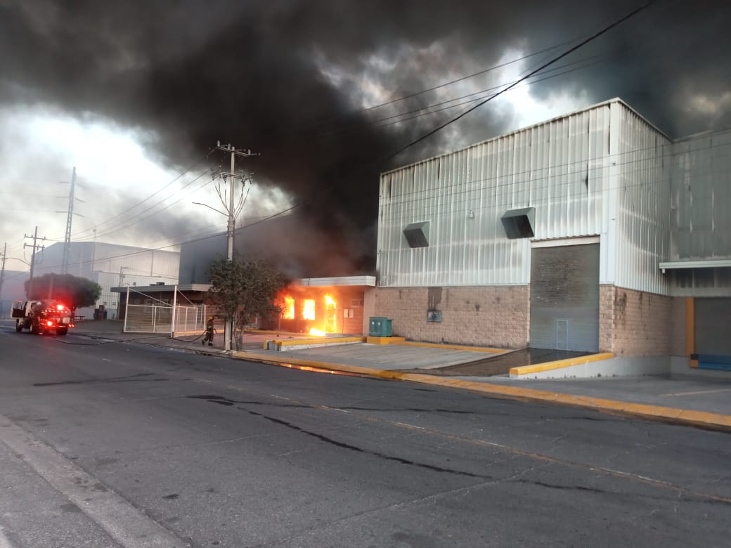 Activan Alerta Atmosférica Por Incendio En Tlajomulco 7183