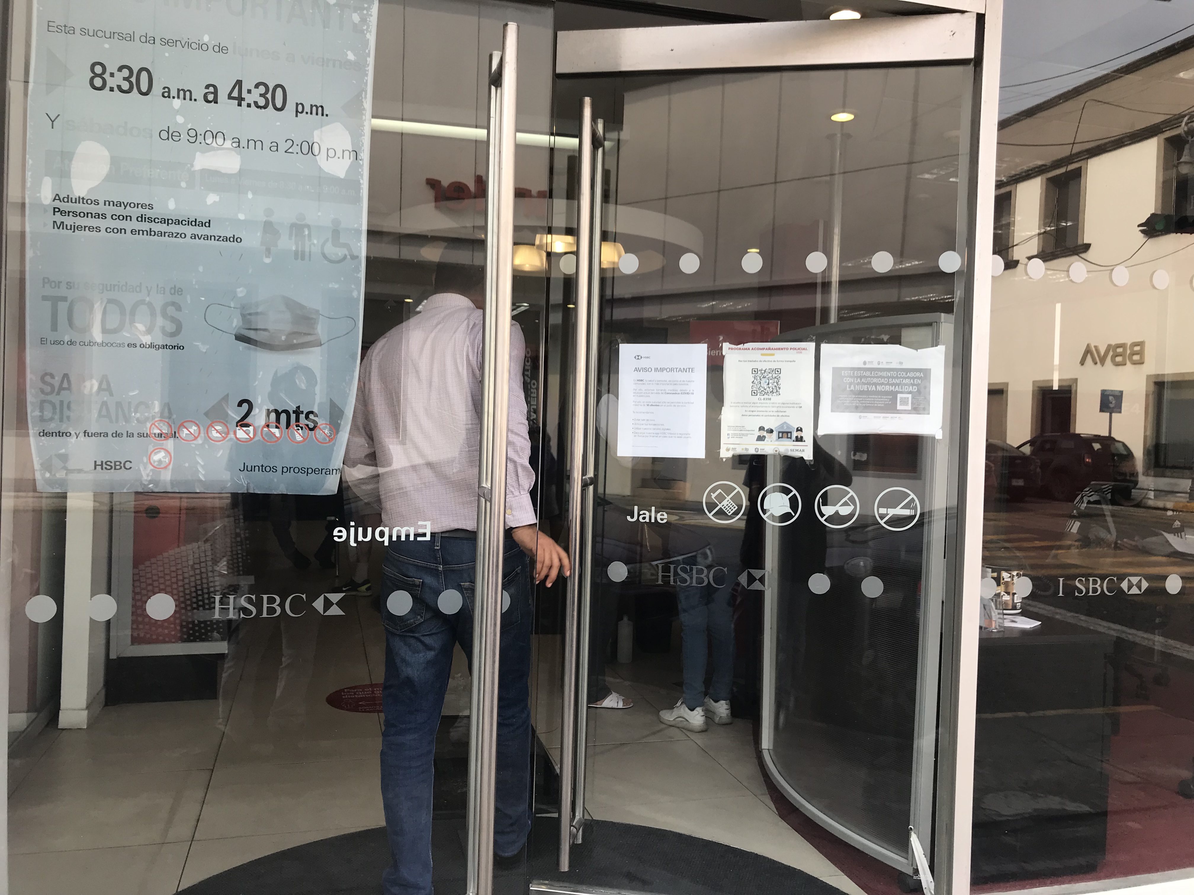 Falso que bancos cierren por contagios de Covid19 en Veracruz | MEGANOTICIAS