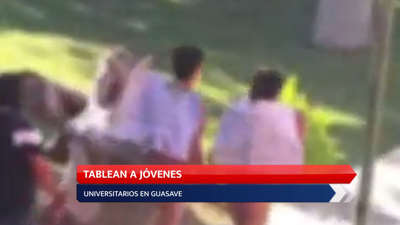 Tablean y exhiben desnudos a jóvenes en la UAdeO