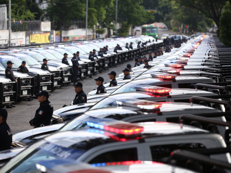 Dan marcha atrás a descuentos a policías tapatíos, conjuran paro