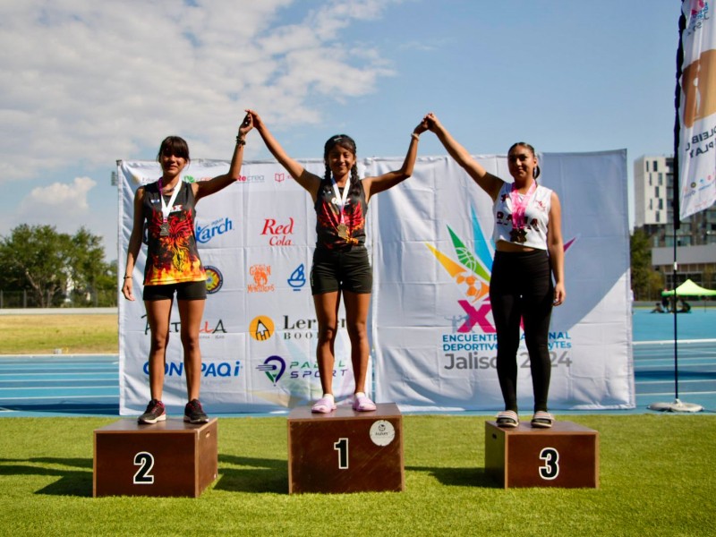 Destacan atletas oaxaqueños en Encuentro Nacional Deportivo de los CECyTEs