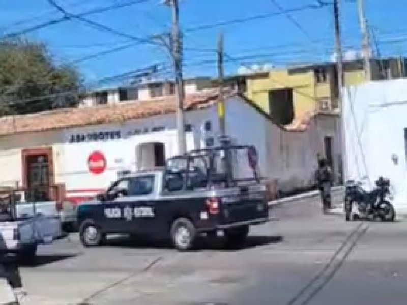 Dos detenidos tras movilización policiaca en Mezcalito