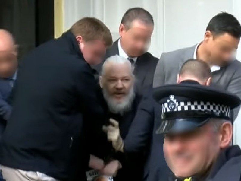 Encarcelamiento de Assange, tramado para complicar su defensa