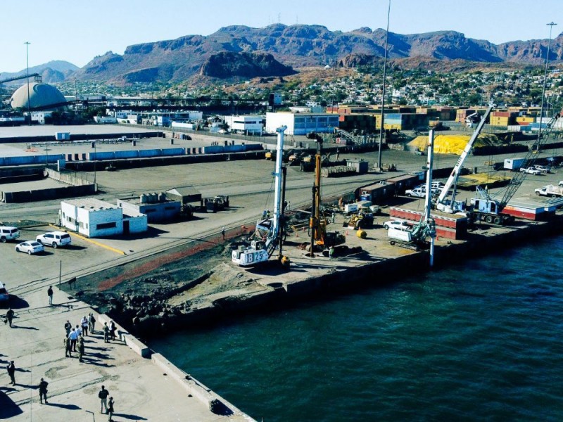 Enviarán autos de la FORD por puerto de Guaymas