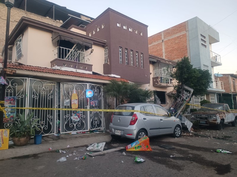 Explosión dejó tres lesionados en una casa en Tonalá