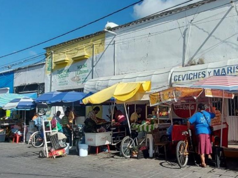 Extorsionadores van tras comerciantes con fraude de licencia de funcionamiento