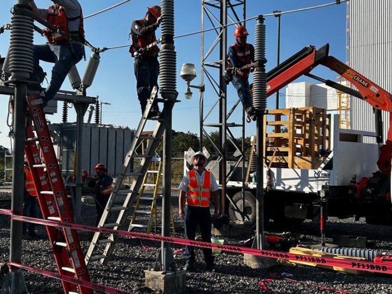 Finalizan labores de reconexión para abastecer agua a la ciudad