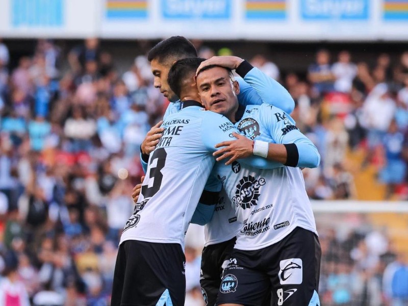 Gallos Blancos consigue su primera victoria ante Pumas