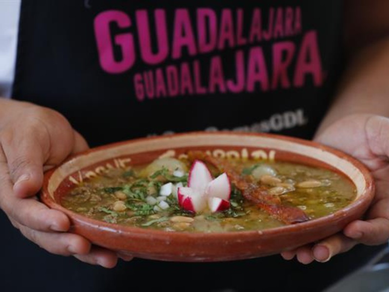 Guadalajara celebra su orgullo culinario, la carne en su jugo