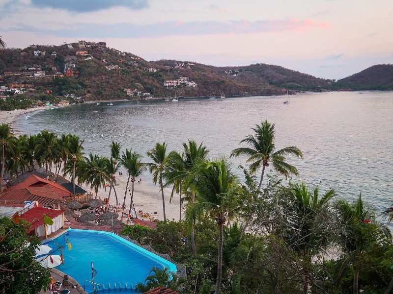 Hoteles de Ixtapa-Zihuatanejo: despiden el año con encanto tropical