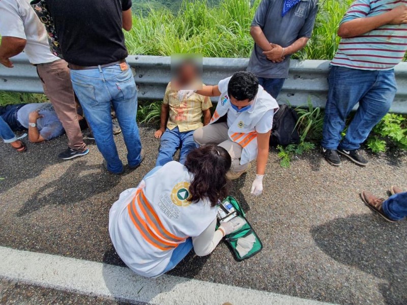 Investiga FGE accidente de autobús en carretera Arriaga-Cintalapa