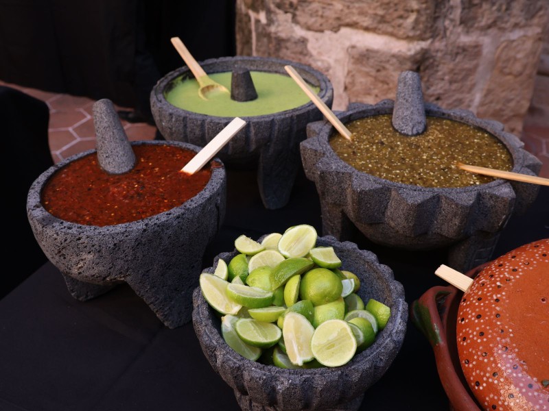 Invitan a feria del molcajete en San Nicolás Obispo, Michoacán