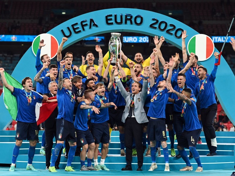 Italia también rompió sequía en la Eurocopa.