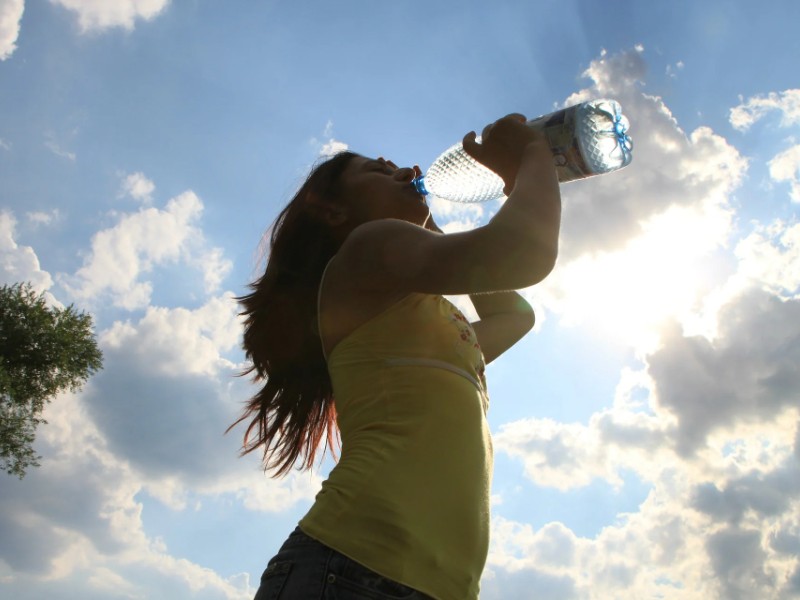 La hidratación: El agua y su rol en el cuerpo