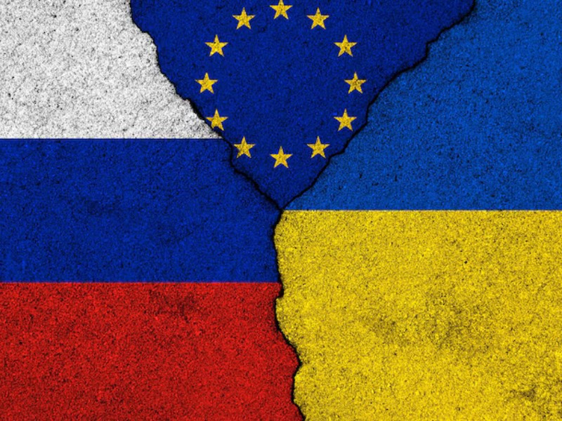 La UE sanciona a Rusia y aumenta apoyo a Ucrania