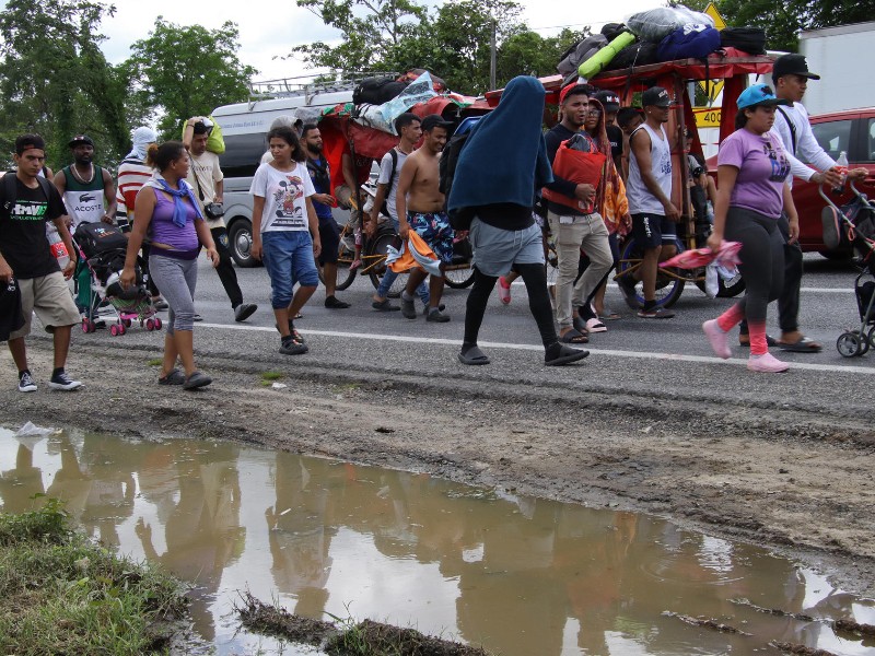 Las caravanas migrantes se multiplican en la frontera sur