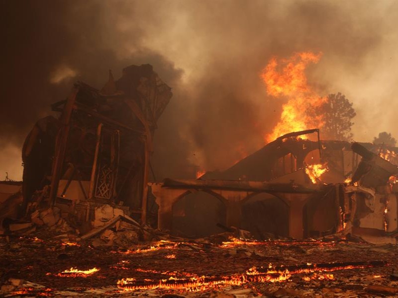 México apoyará a mexicanos afectados por incendios en Los Ángeles