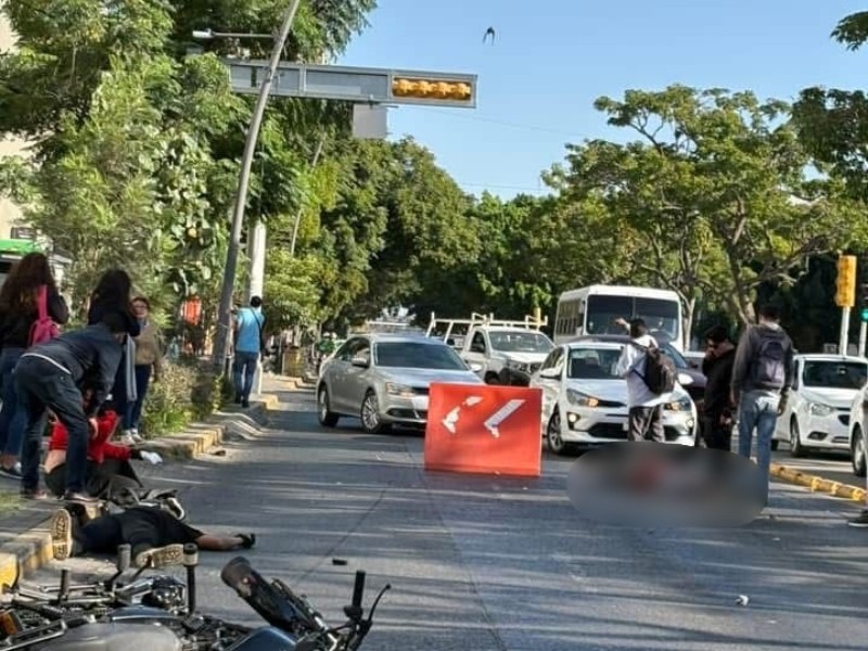 Muere mujer al ser atropellada en la Calzada Independencia