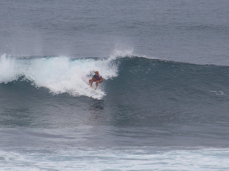 Muere surfista Manfrini por ataque de pez aguja