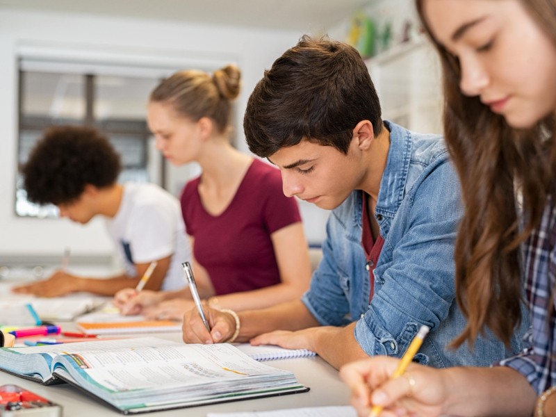 Nuevo Bachillerato Nacional: más fácil, accesible y sin examen