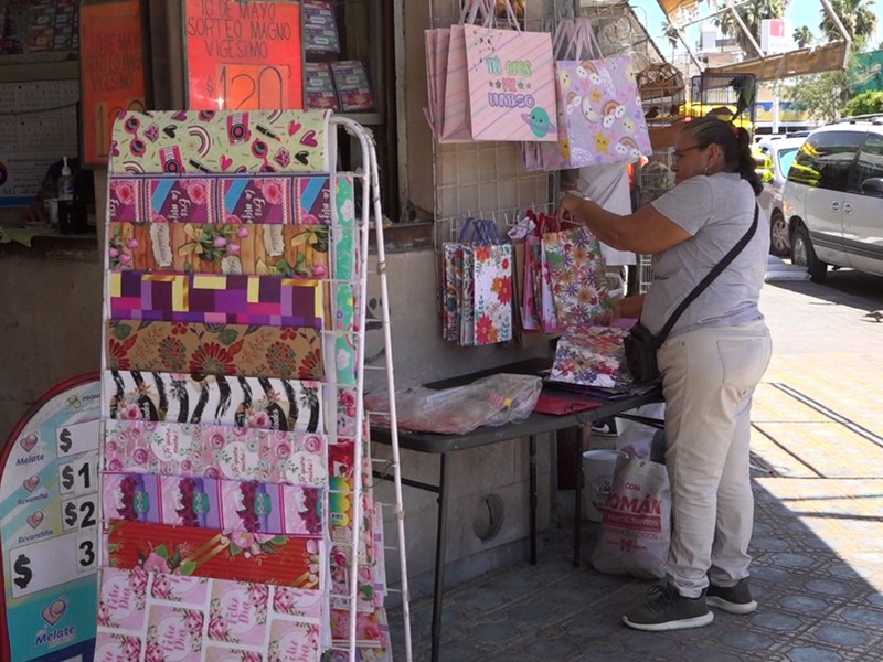 Ordenan ambulantaje en el Centro Histórico