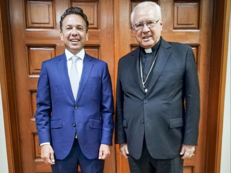 Pablos Lemus se reúne con el cardenal Francisco Robles