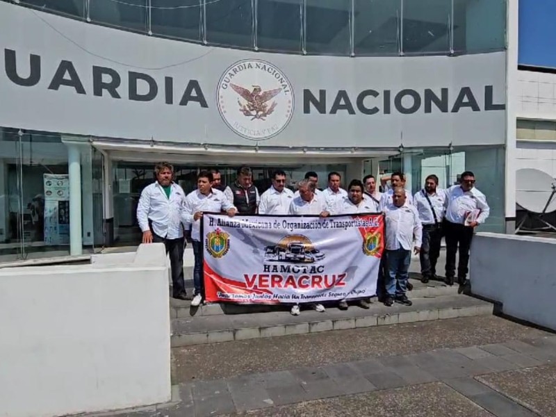 Piden transportistas mayor seguridad en carreteras a Guardia Nacional