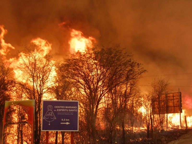 Por incendios en California, miles se quedan sin energía