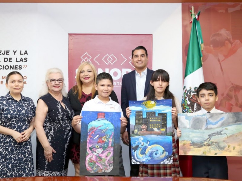 Premian a ganadores de Concurso Nacional El Niño y la.Mar