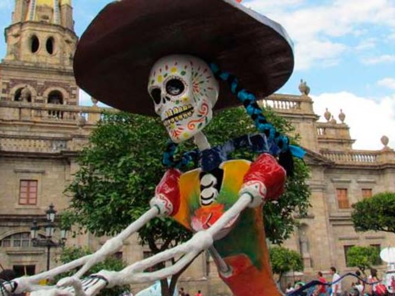 Presenta Guadalajara actividades por el Día de Muertos.