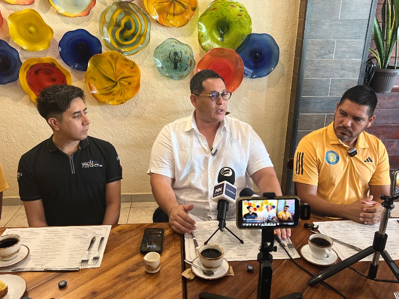 Proponen liga federada para fortalecer fútbol en Zihuatanejo