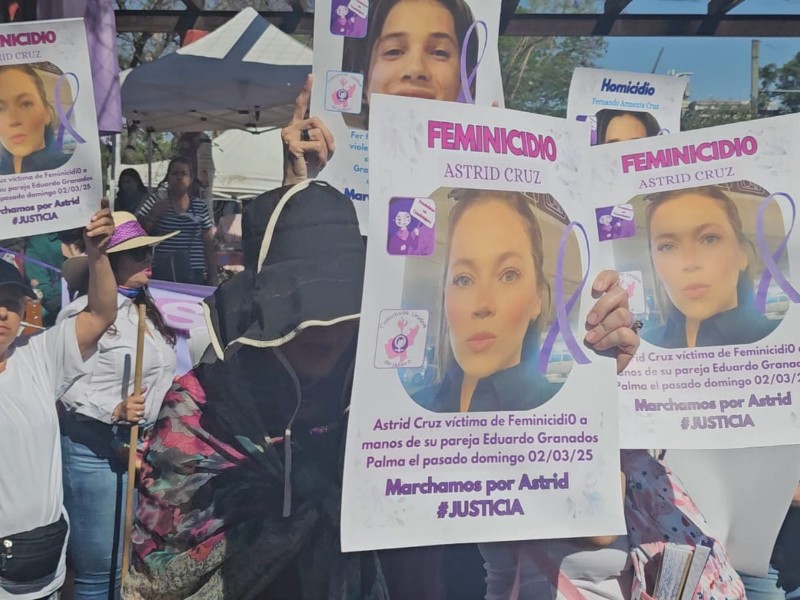 Protestan y demandan justicia por Astrid y su hijo Fernando