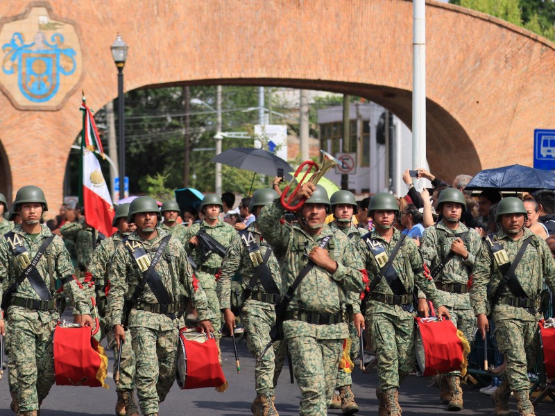 Realiza Tlaquepaque su desfile cívico por las fiestas patrias