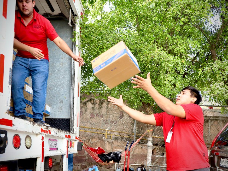 Reciben medicamentos y material de curación para Sinaloa