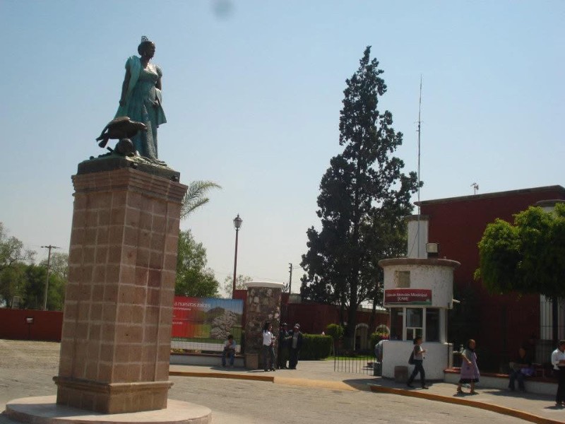 Reconoce alcalde saturación en el CAM de Corregidora