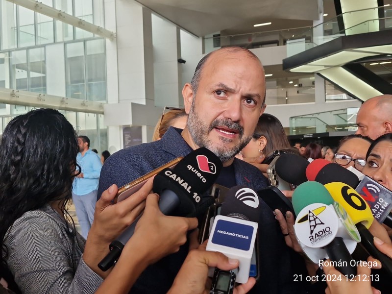 Rector de UdeG, Ricardo Villanueva, recibió ofrecimiento de Claudia Sheinbaum