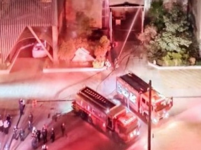 Incendio en subestación eléctrica del Metro deja un muerto